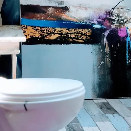 Du Petit Bonheur Bed & Breakfast