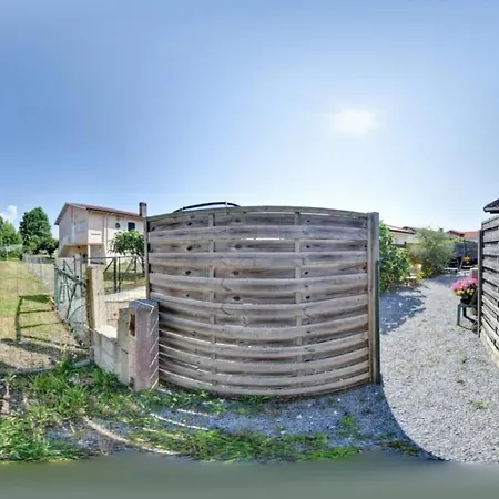 Du Petit Bonheur Bed & Breakfast Biscarrosse