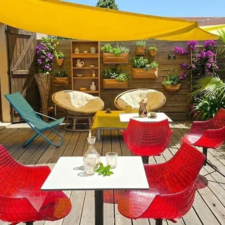 Du Petit Bonheur Бискаррос