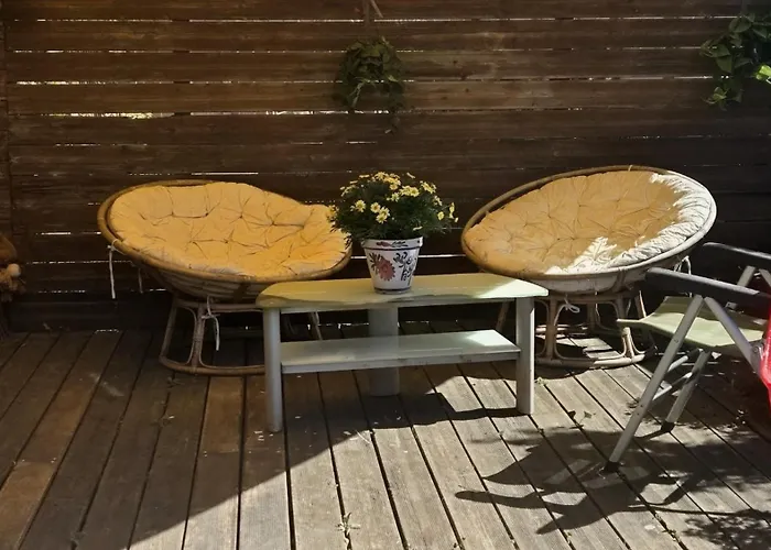 Du Petit Bonheur Bed & Breakfast *